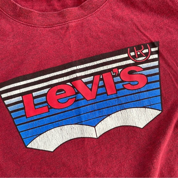 Levi’s Red Logo Graphic Tee S - Picture 2 of 4